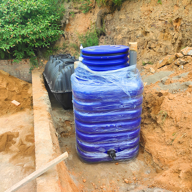 江西貴溪某環(huán)保公司定制無(wú)動(dòng)力凈化罐